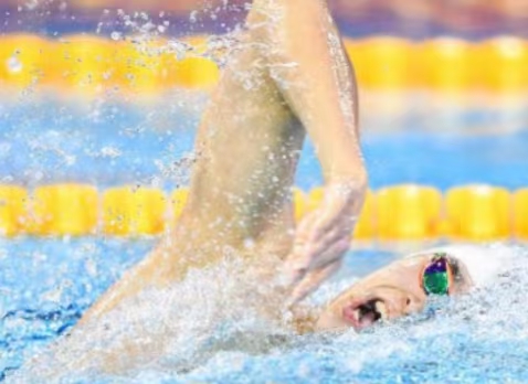 ����Ӿ���ھ���Ӿϵ����������վ��