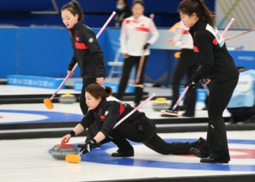 2025���˷�������Ʒ���ƺ�������¼�����½��𣩵�������������������������ʮ���ѩ����